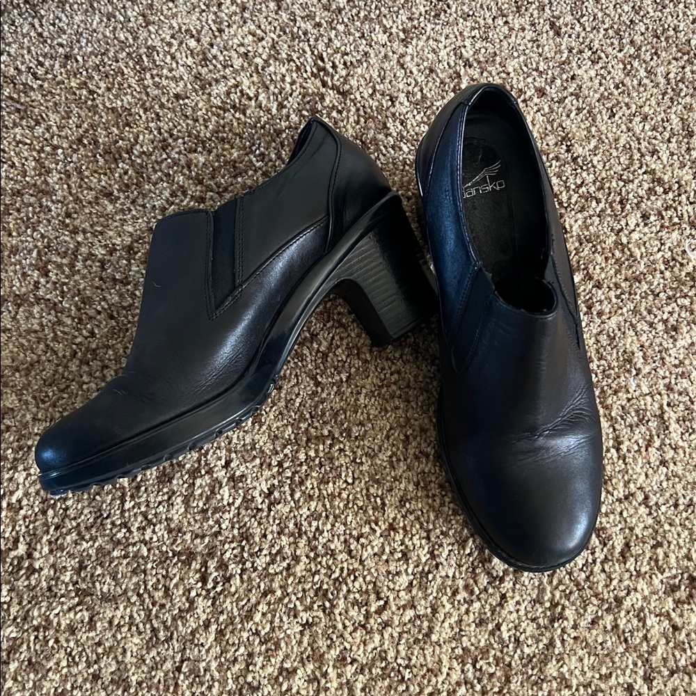 Dansko Black Heeled Leather Loafers